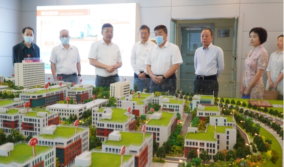 省政協(xié)副主席李民來長沙礦冶院調研